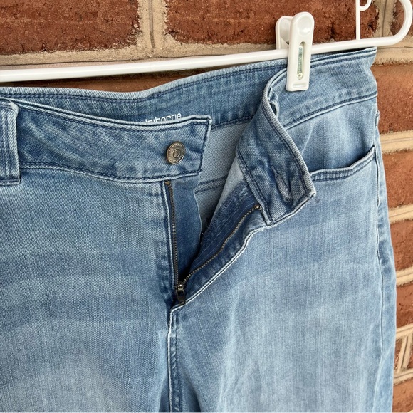 Liz Claiborne size 10 wide leg shorts/Culottes - Picture 6 of 9